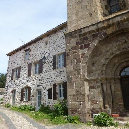 Gite 4 Pers Avec Cour, Vue Loire - Fr-1-582-122 Arlempdes Exterior photo